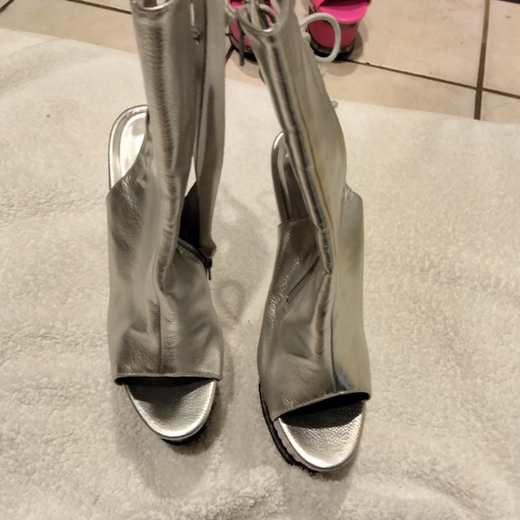 Pleaser boots. Size 9. NWOT. Pole & Stripper - Picture 2 of 4